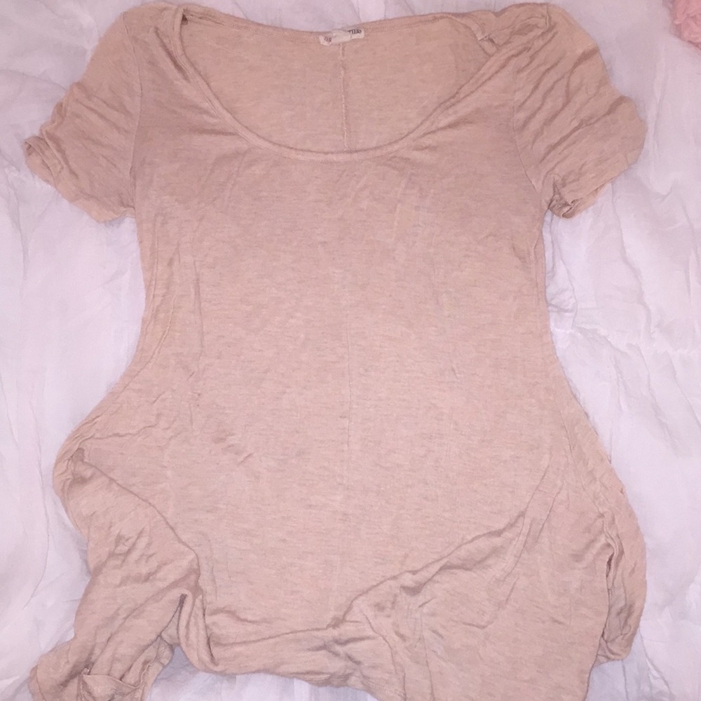 Cream tight/loose t-shirt